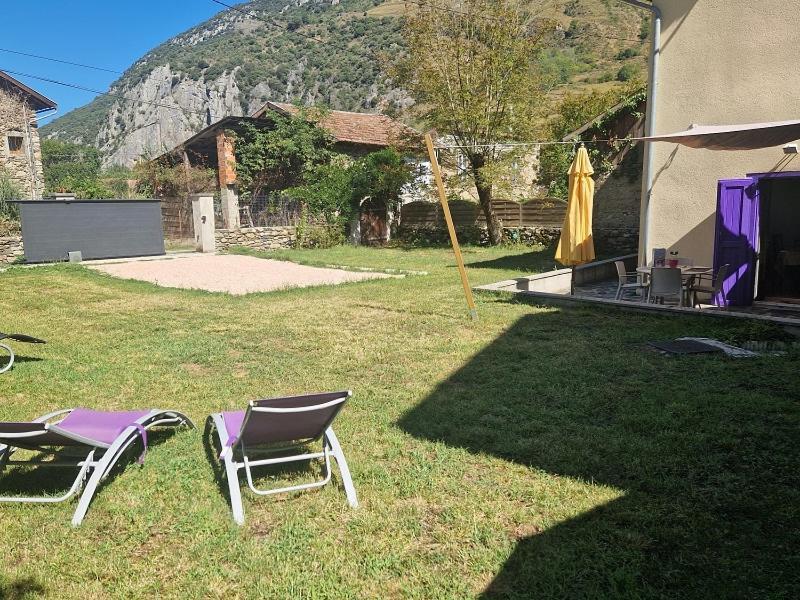 La Glycine Villa Sinsat Exterior photo